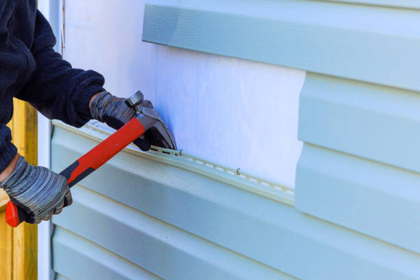 How To Choose The Right Materials for Your Siding Installation in 'Town And Country, WA